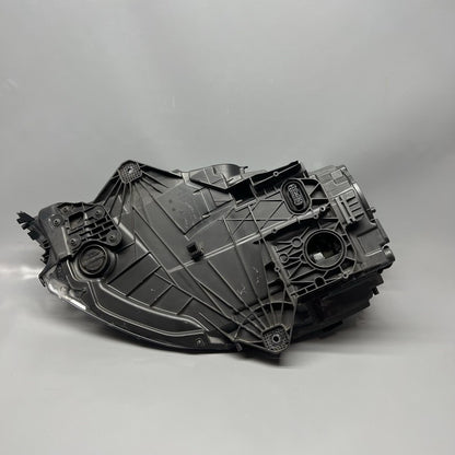 95B941032CS PORSCHE MACAN TURBO HEADLIGHT RIGHT PASSENGER 2015 2016 2017 2018 XENON OEM