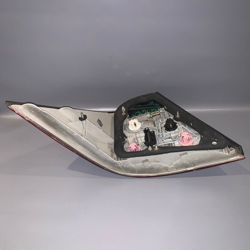 6924520-04 MERCEDES BENZ S500 S430 TAIL LIGHT RIGHT SIDE 2003 2004 2005 2006 OEM