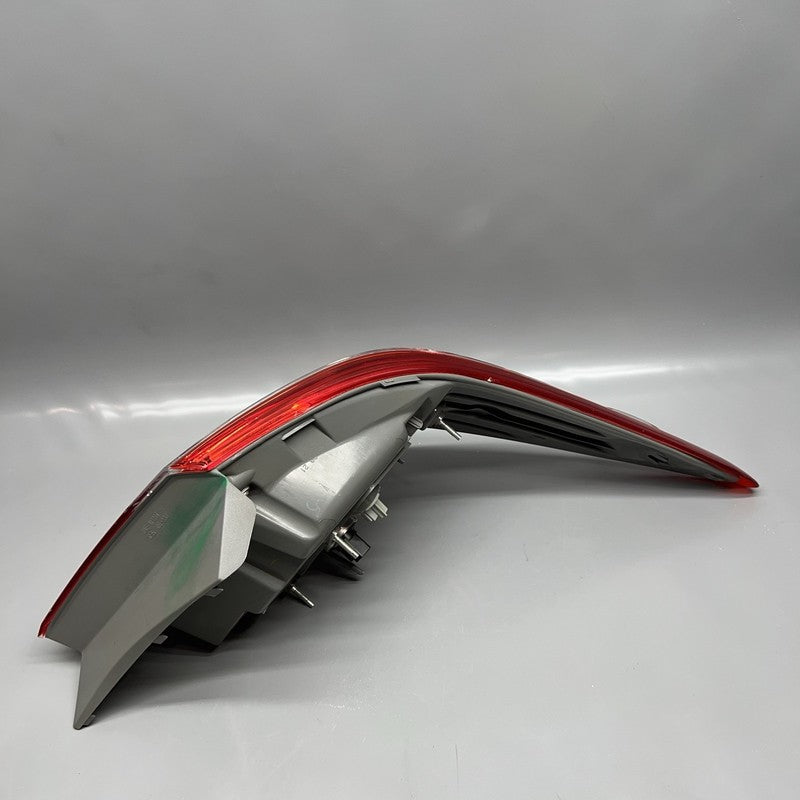 TOYOTA CAMRY TAIL LIGHT LEFT DRIVER 2015 2016 2017 HALOGEN OEM