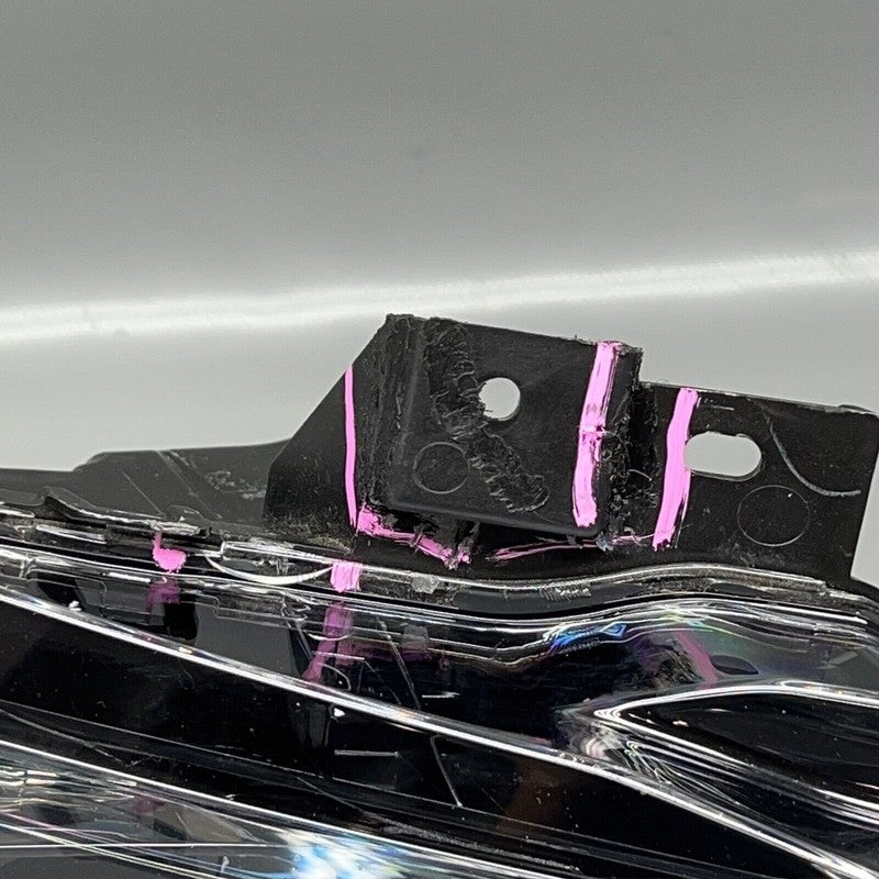 1507928-00-D TESLA MODEL Y FOG LIGHT LEFT DRIVER 2020 2021 2022 2023 2 PIN 1507928-00-D