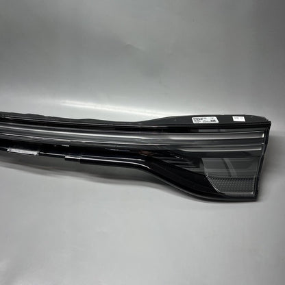 973945093BC PORSCHE PANAMERA 971 TAIL LIGHT CENTER 2022 2023 OEM 973945093BC