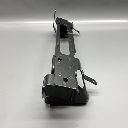 4KE820195AC AUDI E-TRON AC COMPRESSOR BRACKET UPPER 2019 2020 2021 2022 2023 4KE820195AC