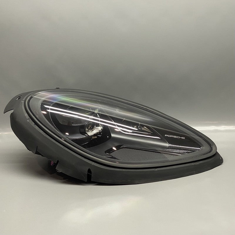 95B941010AK PORSCHE MACAN HEADLIGHT RIGHT SIDE 2019 2020 2021 2022 FULL LED OEM 95B941010AK