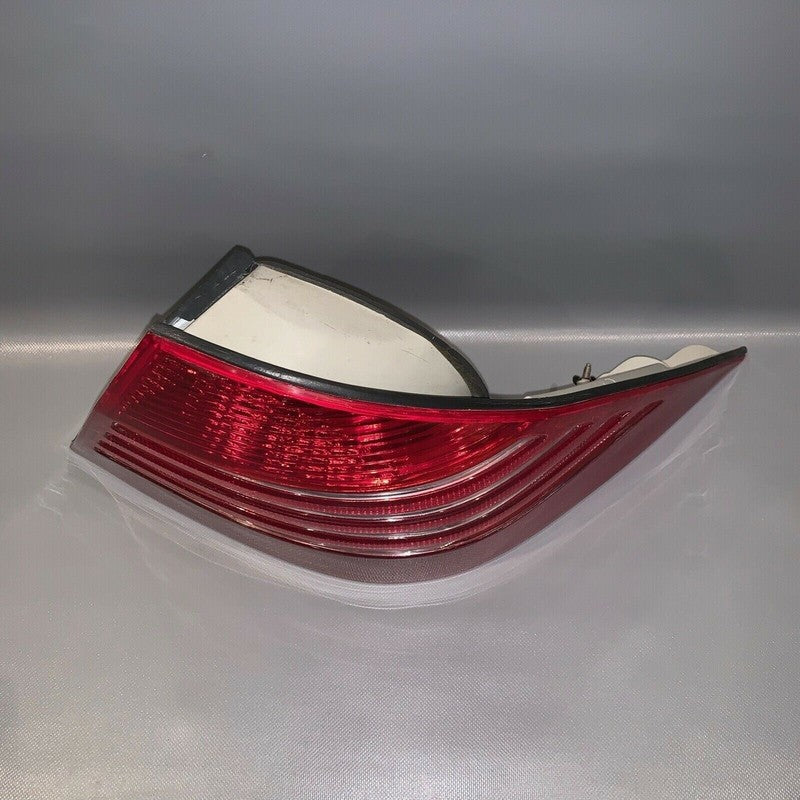 6924520-04 MERCEDES BENZ S500 S430 TAIL LIGHT RIGHT SIDE 2003 2004 2005 2006 OEM