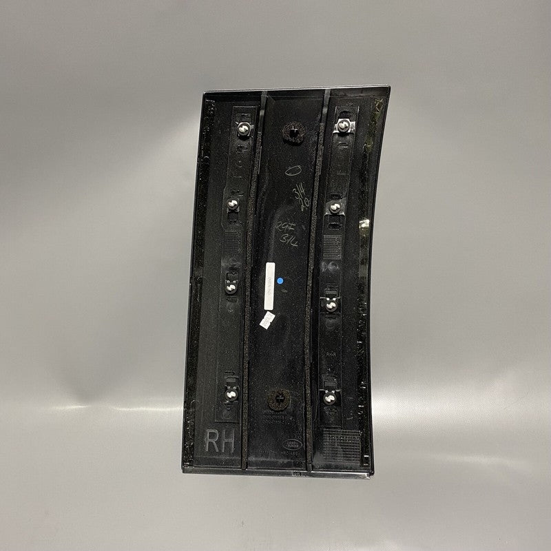 LR038866 RANGE ROVER HSE L405 SUPERCHARGED RIGHT FRONT MOLDING 2014 2015 2016 2017 OEM