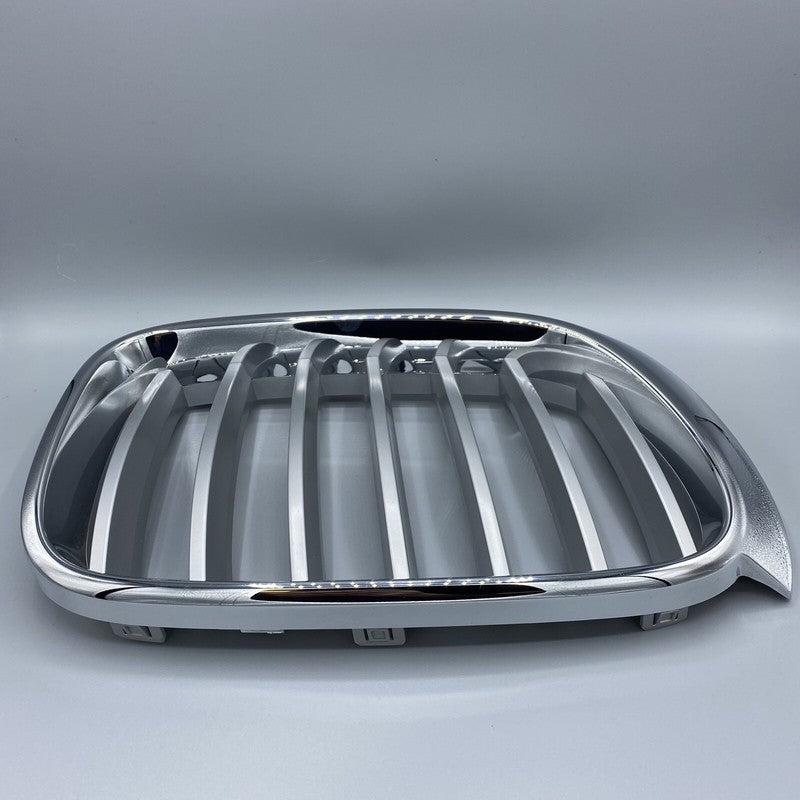 51117210726 BMW X3 GRILLE RIGHT SIDE F25 51117210726 OEM 2015 2016 2017