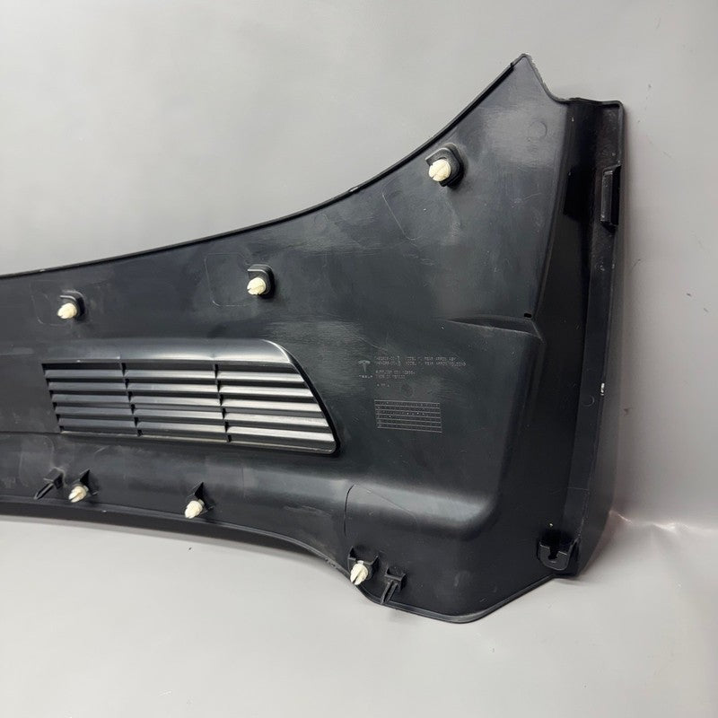 TESLA MODEL Y APRON REAR COVER 2020 2021 2022 2023 2024 OEM 1492605-00