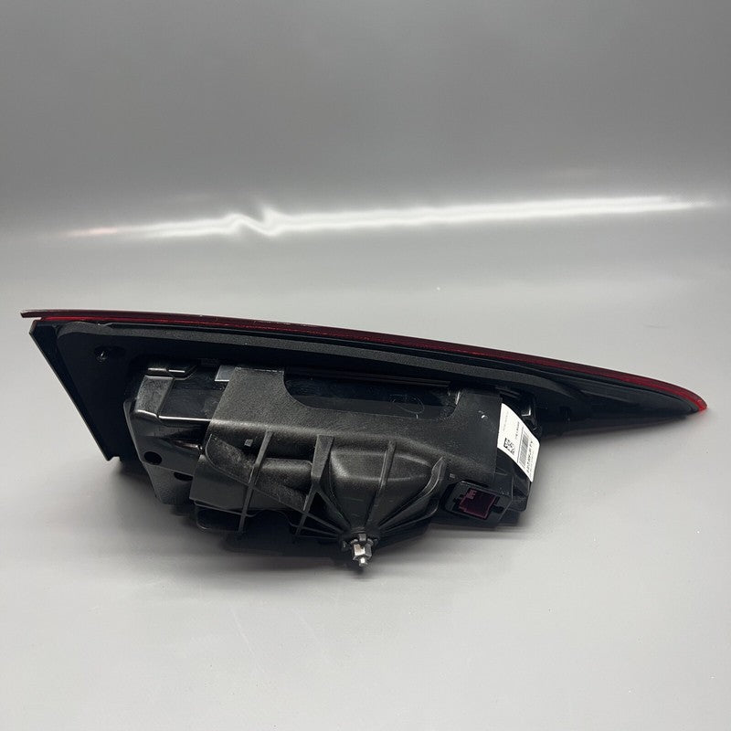 A1679063200 MERCEDES BENZ GLE350 TAIL LIGHT GLE450 2020 2021 2022 2023 OEM A1679063200