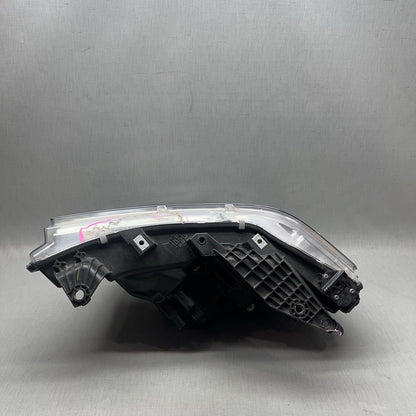 68316080AF RAM 1500 HEADLIGHT RIGHT PASSSENGER 2019 2020 2021 2022-2025 HALOGEN DAMAGED