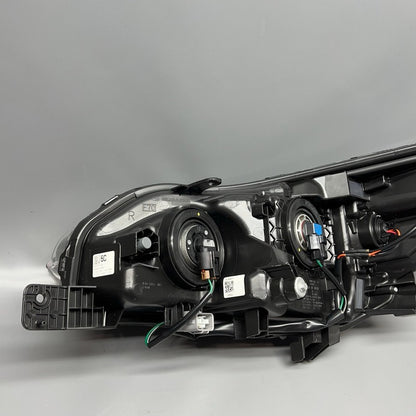 SUBARU IMPREZA HEADLIGHT RIGHT PASSENGER 2017 2018 2019 HALOGEN OEM