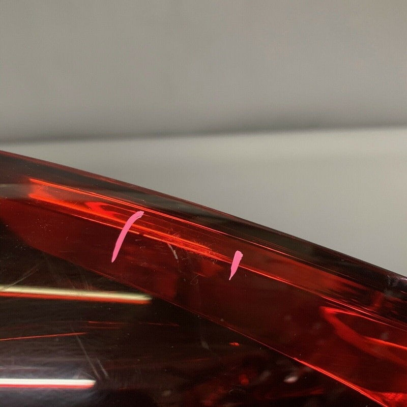 7P5945208H PORSCHE CAYENNE TAIL LIGHT RIGHT PASSENGER SIDE 2015 2016 2017 LED OEM 