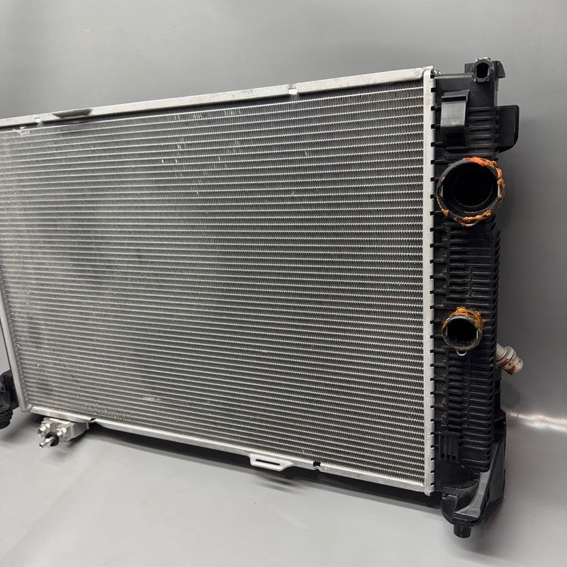 A2045003703 MERCEDES BENZ E350 E550 COOLANT RADIATOR 2010 2011 2012 2013 2014 2015 OEM