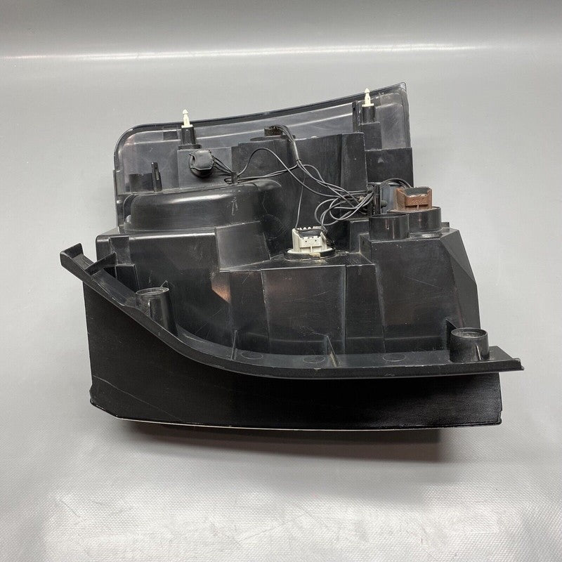 RANGE ROVER SPORT TAIL LIGHT LEFT DRIVER SIDE A056008 2010 2011 OEM