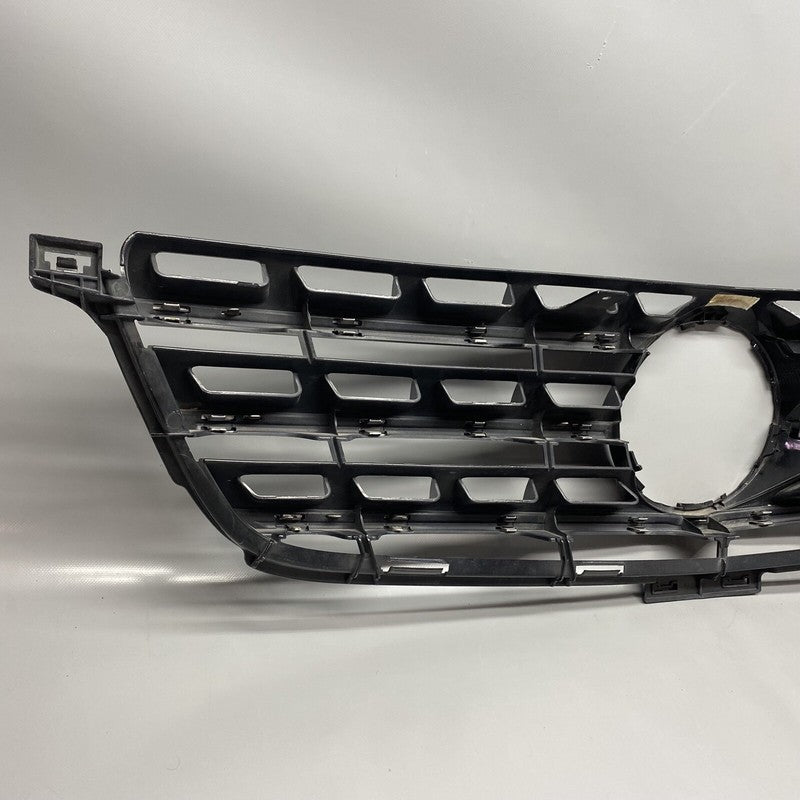A1668800123 MERCEDES BENZ ML350 GRILLE ML550 A1668800123 2012 2013 2014 OEM 