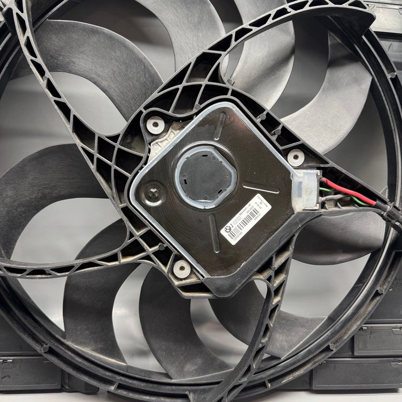 8625440 BMW 228I RADIATOR FAN 335I 435I 2016 2017 2018 2019 2020 OEM 8625440