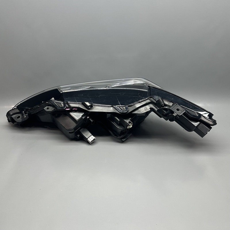 TOYOTA CAMRY HEADLIGHT RIGHT PASSENGER 2018 2019 2020 LED OEM