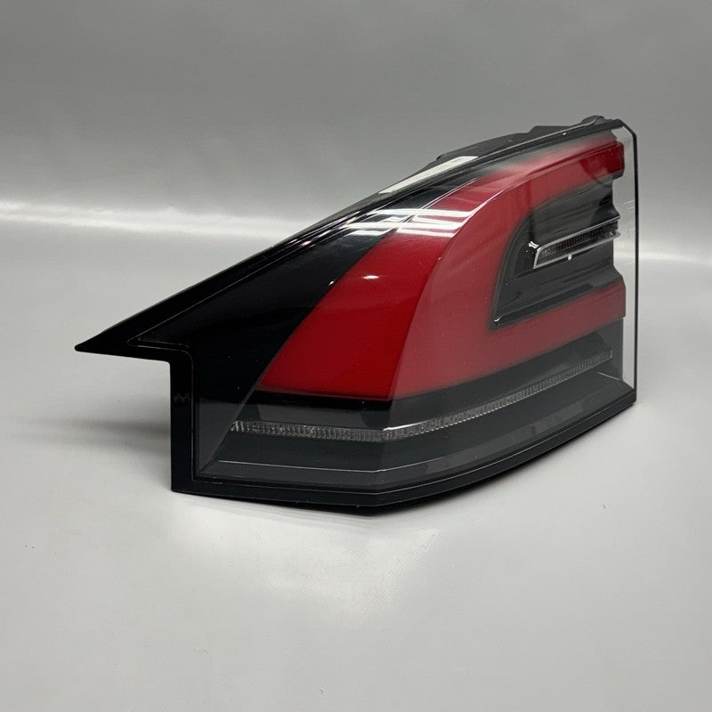 1034332-00-A TESLA MODEL X TAIL LIGHT LEFT DRIVER 2016 2017 2018 2019 2020 OEM 1034332-00-A