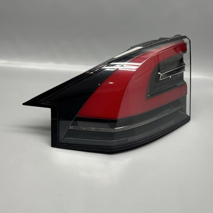 1034332-00-A TESLA MODEL X TAIL LIGHT LEFT DRIVER 2016 2017 2018 2019 2020 OEM 1034332-00-A