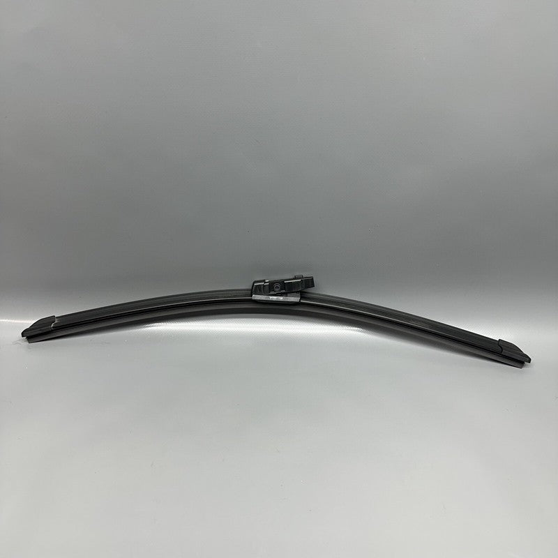1076731-00-B TESLA MODEL 3 WINDSHIELD WIPER BLADE RIGHT 2017 2018 2019 2020 2021 2022 2023