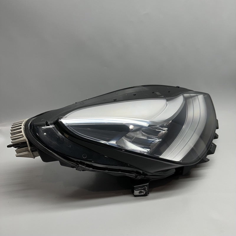 1077372-00-K TESLA MODEL 3 HEADLIGHT RIGHT PASSENGER 2017 2018 2019 2020 1077372-00-K LED OEM