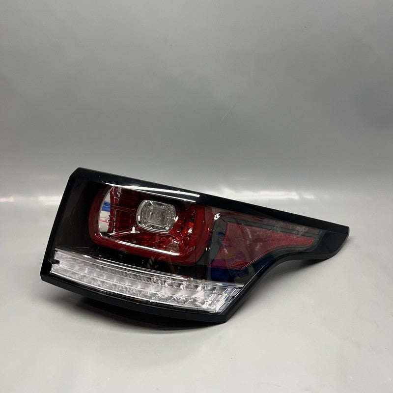 LR060321 RANGE ROVER SPORT HSE TAIL LIGHT RIGHT PASSENGER 2014 2015 2016 2017 OEM LR06032