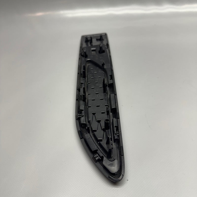 JAGUAR F-PACE FENDER AIR VENT GRILLE LEFT FRONT OEM MX83-280B11-AB