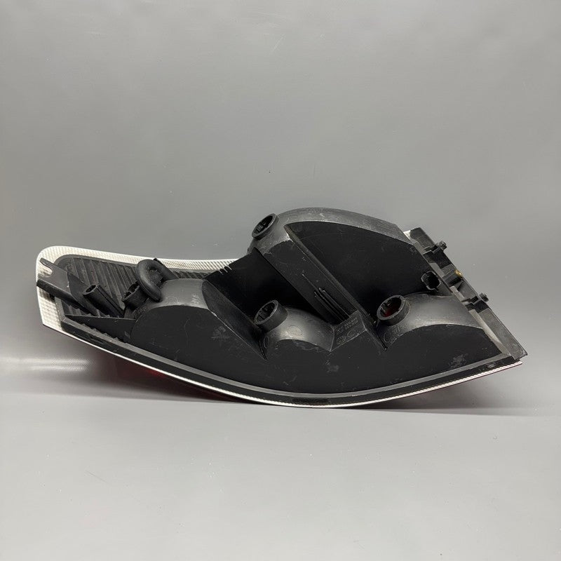 PORSCHE 911 CARRERA 996 TAIL LIGHT RIGHT PASSENGER 1999 - 2022 2003 20