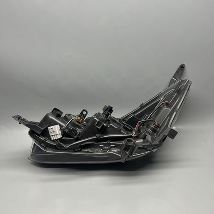 84001 FL00B SUBARU IMPREZA HEADLIGHT RIGHT PASSENGER HALOGEN 2017 2018 2019 2020 2021 2022