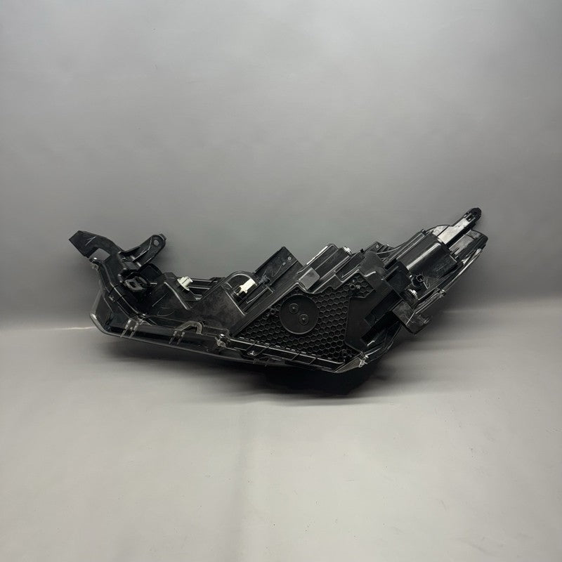 81110-0a230 2022 2023 2024 TOYOTA COROLLA CROSS HEADLIGHT RIGHT PASSENGER LED OEM 