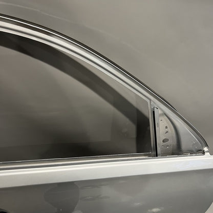 GLS 580 MERCEDES BENZ GLS580 DOOR RIGHT FRONT GLS450 2020 2021 2022 2023 OEM