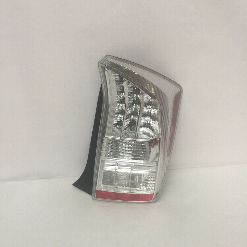 TOYOTA PRIUS TAIL LIGHT RIGHT SIDE 2010 2011 OEM