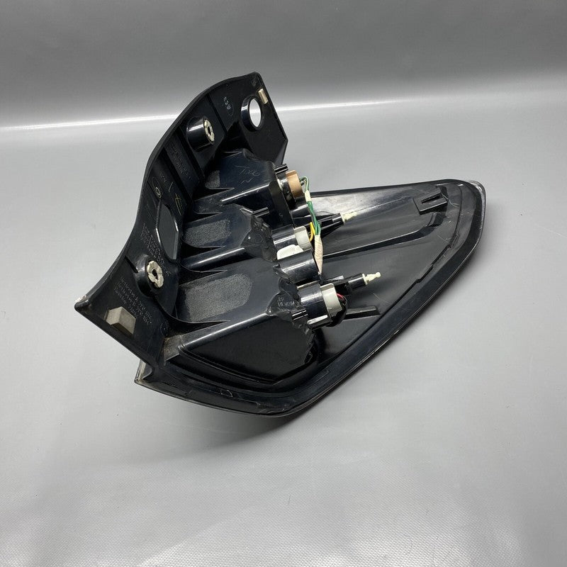 SUBARU FORESTER TAIL LIGHT LEFT DRIVER 2009 2010 2011 2012 2013 OEM