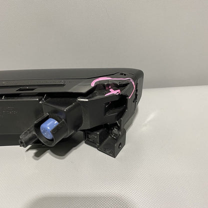 9Y0953050B PORSCHE CAYENNE ADDITIONAL HEADLIGHT RIGHT PASSENGER 2018 2019 2020 9Y0953050B