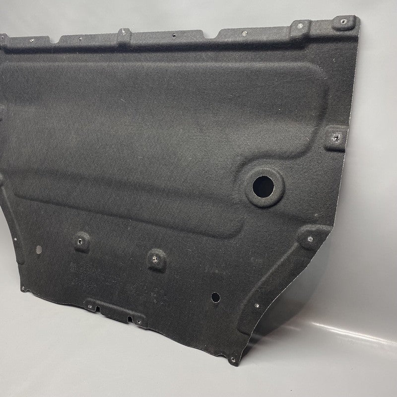 4M0825235A AUDI Q7 UNDER COVER 4M0825235A 2017 2018 2019 2020 OEM