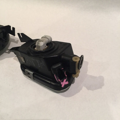 2158200556 MERCEDES BENZ CL500 FOG LIGHT LEFT AND RIGHT SIDE  CL CLASS 2000 2001 2002 OEM