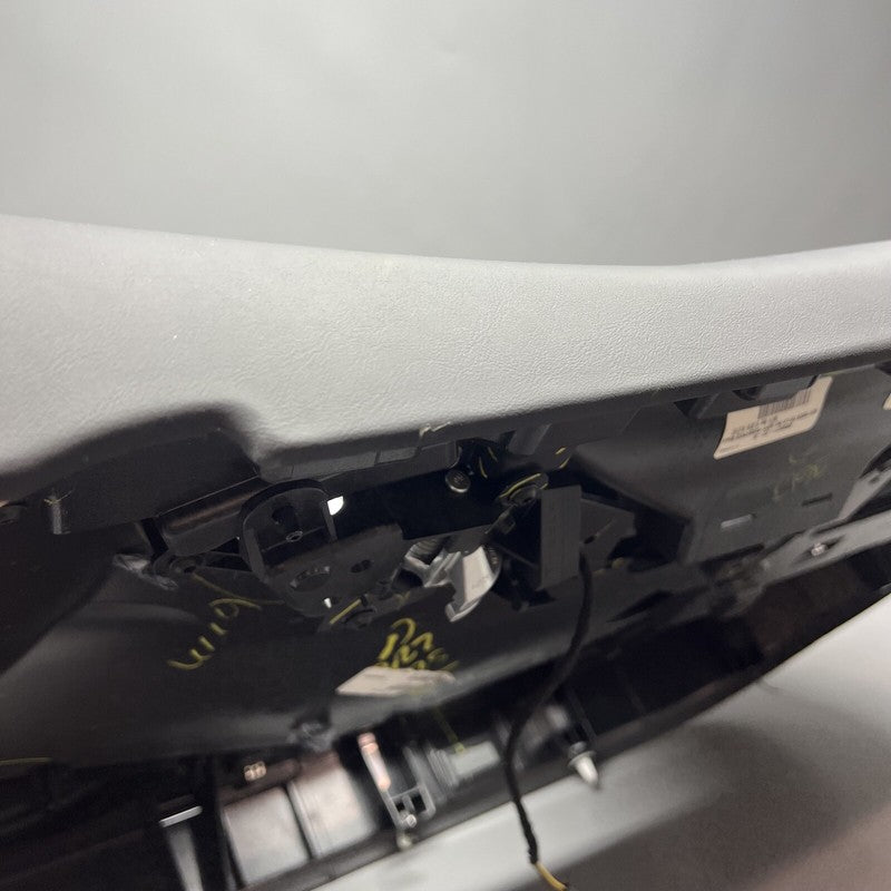 6007509-00 TESLA MODEL S DOOR PANEL LEFT FRONT 2012 2013 2014 2015 OEM 6007509-00