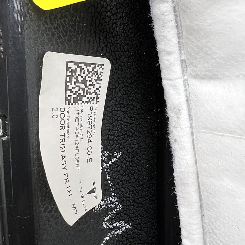 1997294-00-E TELSA MODEL Y  DOOR TRIM PANEL LEFT FRONT 2020 2021 2022 2023 OEM 1997294-00-E