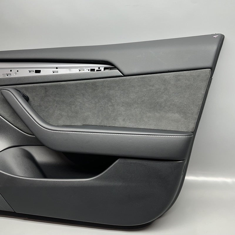 1761296-91-A TESLA MODEL 3 DOOR PANEL RIGHT FRONT 2021 2022 2023 OEM 1761296-91-A