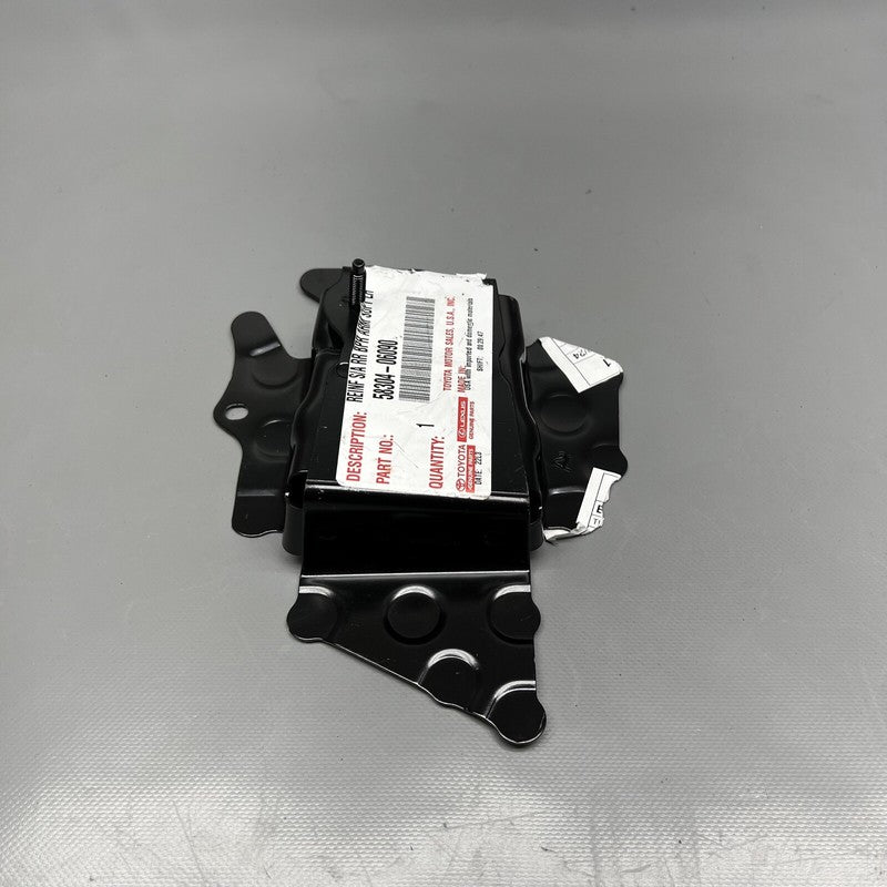 58304-06090 LEXUS ES350 BUMPER BRACKET LEFT REAR 2019 2020 2021 2022 OEM 58304-06090