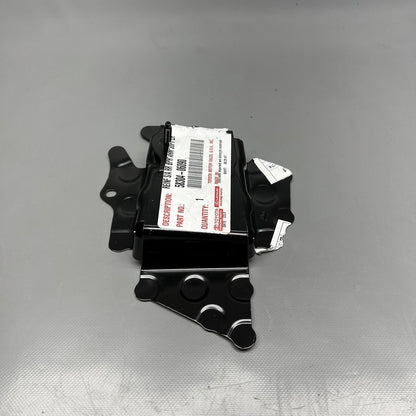 58304-06090 LEXUS ES350 BUMPER BRACKET LEFT REAR 2019 2020 2021 2022 OEM 58304-06090