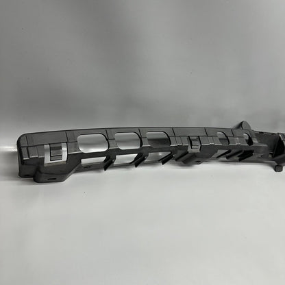 7P5807863 PORSCHE CAYENNE REAR BUMPER CENTER BRACKET 2011 12 13 14 15 16 17 2018 7P5807863