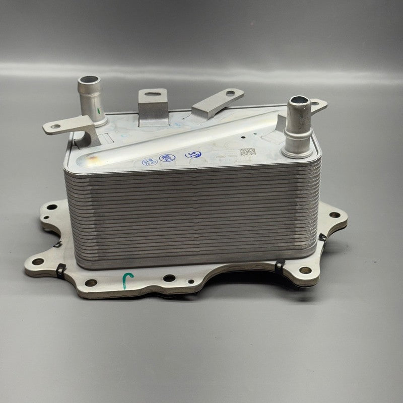 LAND ROVER DEFENDER OIL COOLER 2024 OEM R6P3-6A642-AC
