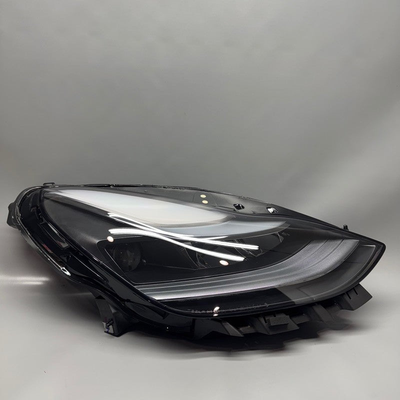 TESLA MODEL 3 Y HEADLIGHT RIGHT PASSENGER 2021 2022 2023 LED OEM 15149