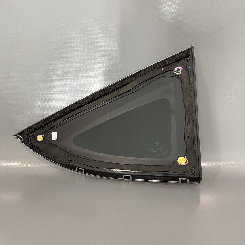 1034907-85-F TESLA MODEL X QUARTER GLASS LEFT REAR 1034907-85-F 2016 2017 2018 2019 2020 OEM