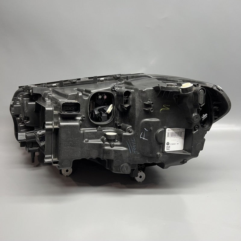 8739658-04 BMW X3 HEADLIGHT RIGHT X4 2018 2019 2020 2021 ADAPTIVE LED OEM 8739658-04