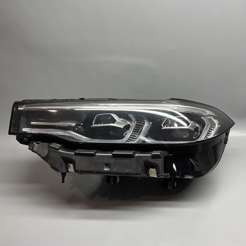 9481799-10 BMW X7 HEADLIGHT LEFT DRIVER LED 2019 2020 2021 2022 OEM 9481799-10