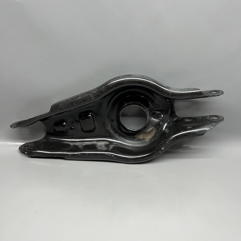 1044451-00-F TESLA MODEL 3 ,Y LINK LOWER ARM REAR 2018 19 20 21 22 2023 OEM 1044451-00-F