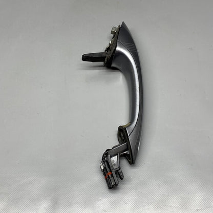 7305284 BMW 528 DOOR HANDLE LEFT FRONT KEYLESS 2014 2015 2016 F10 OEM 7305284