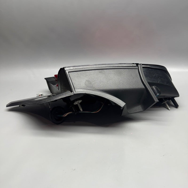 FORD MUSTANG TAIL LIGHT LEFT DRIVER 2018 2019 2020 2021 2022 2023 OEM