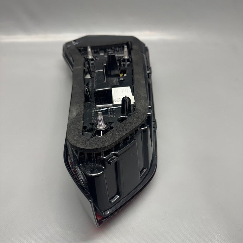 BMW X5 TAIL LIGHT INNER RIGHT PASSENGER LED 2019 2020 2021 2022 2023 O